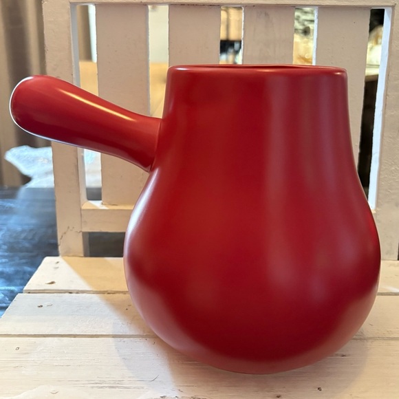 Rae Dunn Festive Red Merry Christmas Crock - Picture 3 of 3